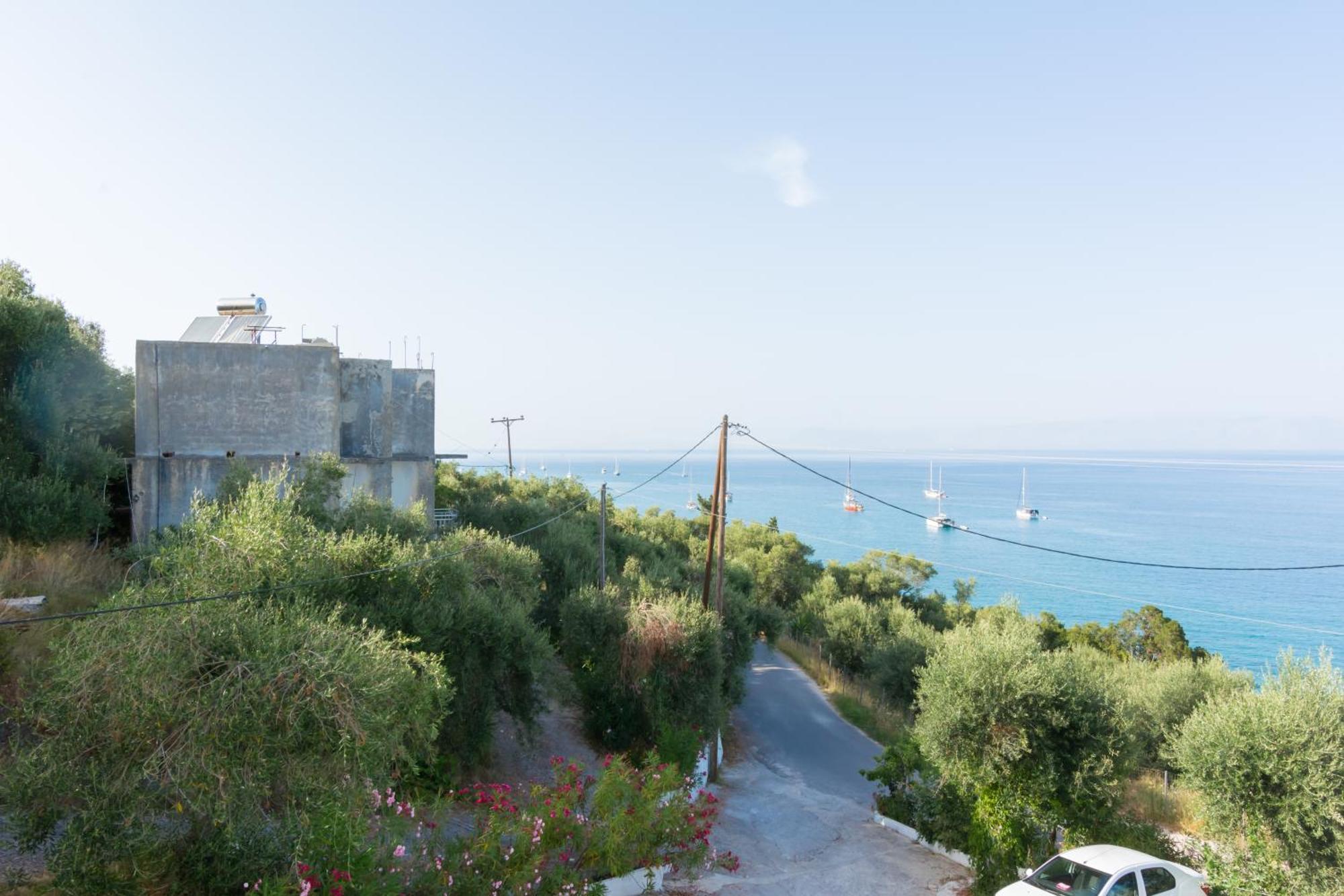 Апарт отель Corfu Aquamarine Notos Номер фото